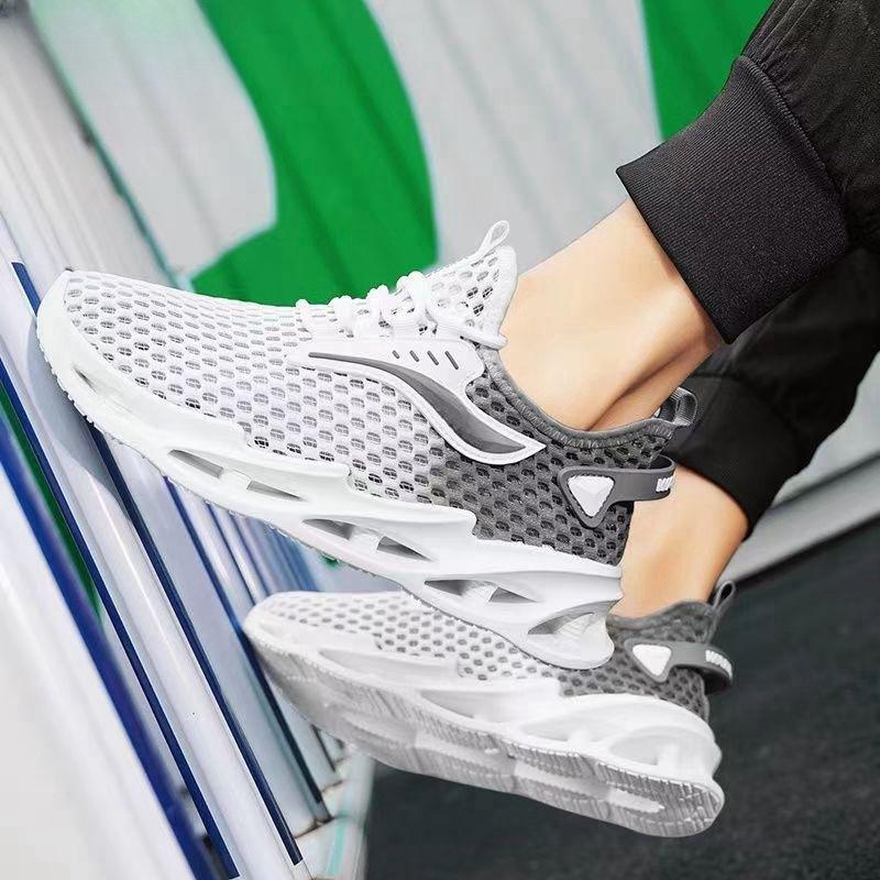 Thick-Soled Comfortable Mesh Sneakers