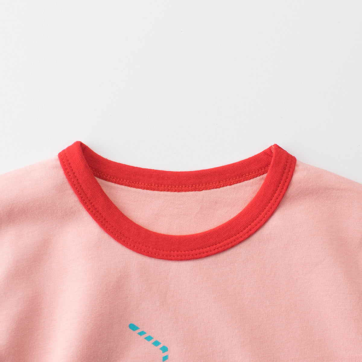 Summer Girls’ Cartoon and Letters Print T-shirt in European and
